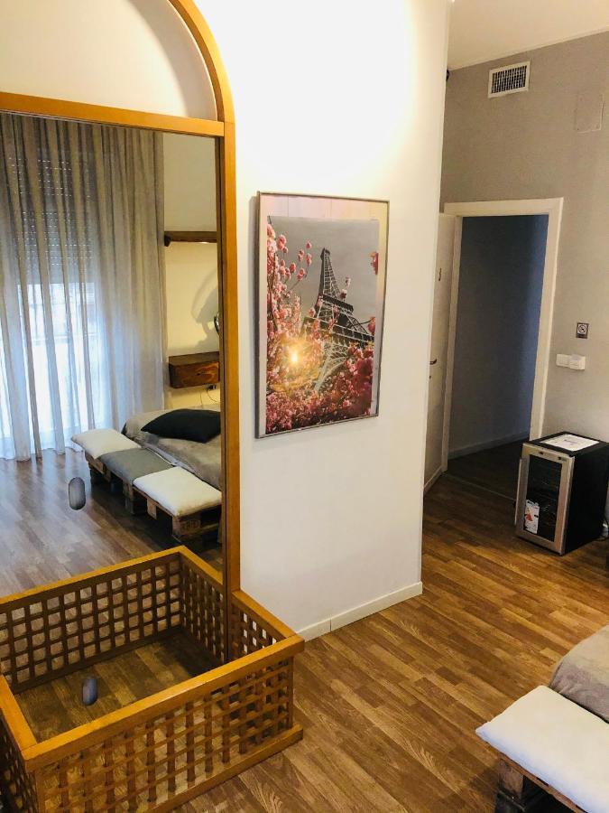 B&B Degli Artisti Suite Лече Екстериор снимка