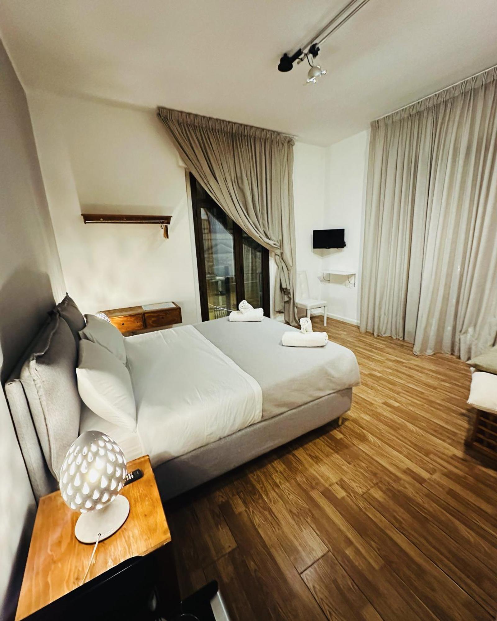 B&B Degli Artisti Suite Лече Екстериор снимка