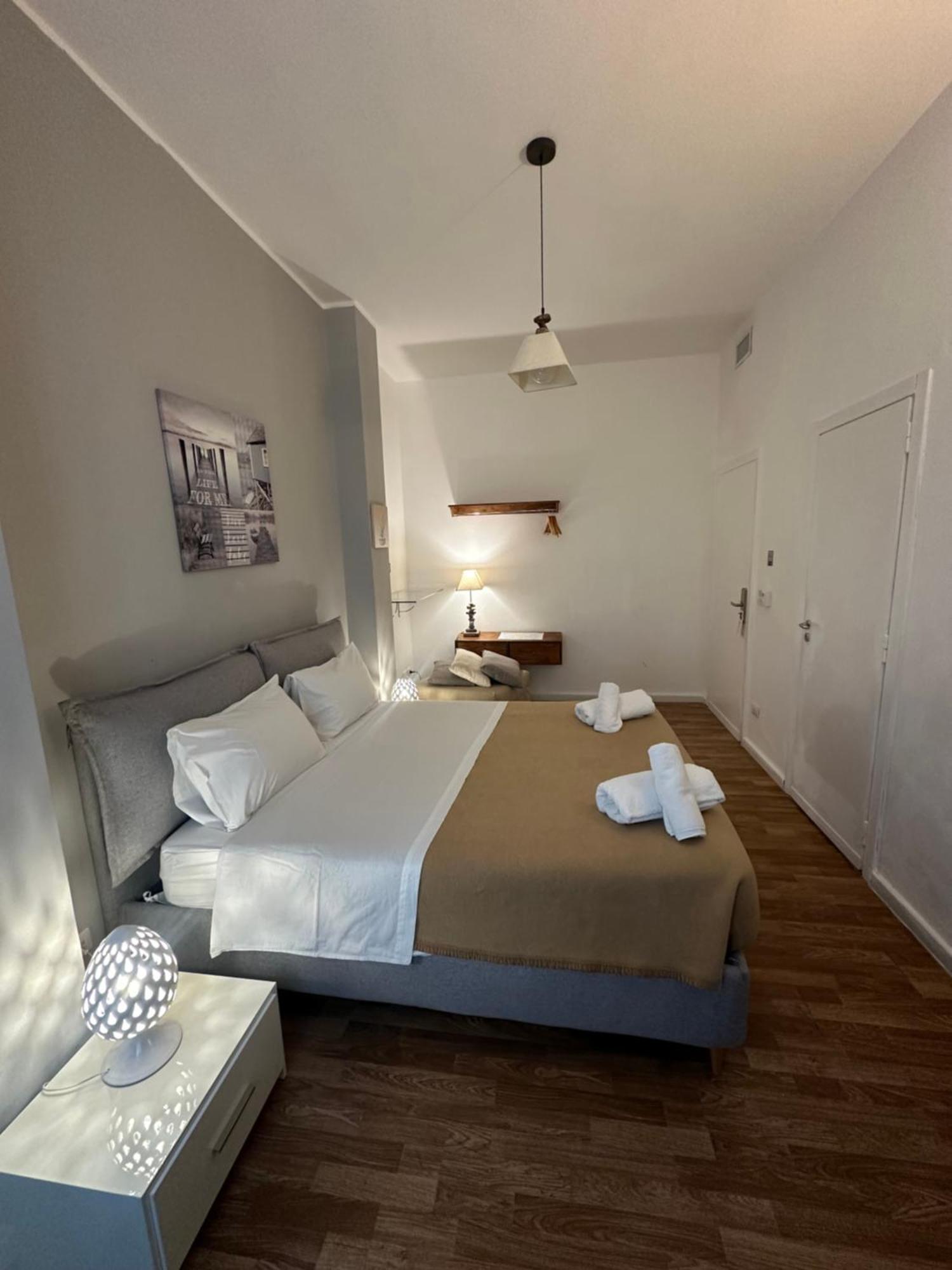 B&B Degli Artisti Suite Лече Екстериор снимка