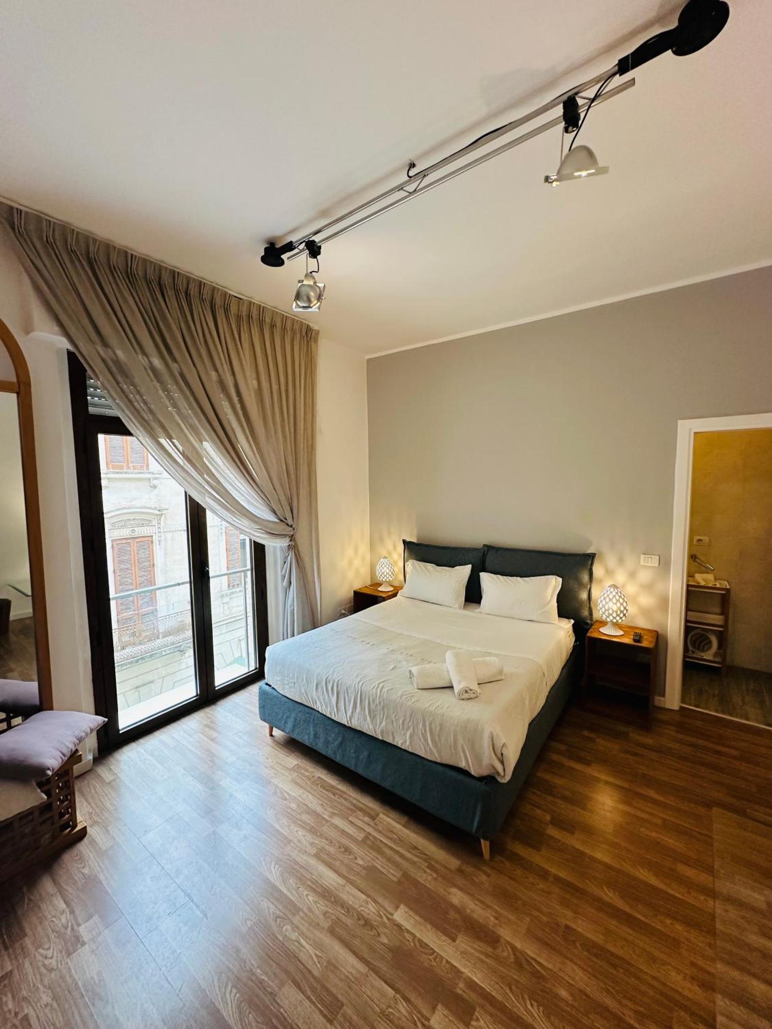 B&B Degli Artisti Suite Лече Екстериор снимка