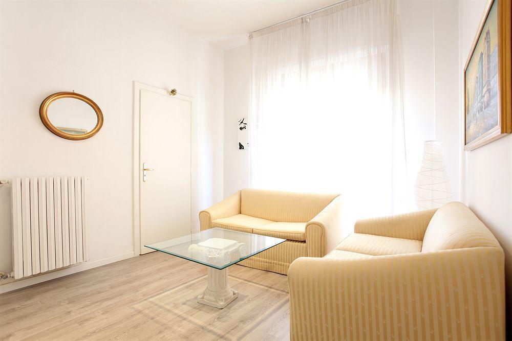 B&B Degli Artisti Suite Лече Екстериор снимка
