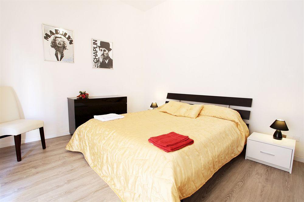 B&B Degli Artisti Suite Лече Екстериор снимка